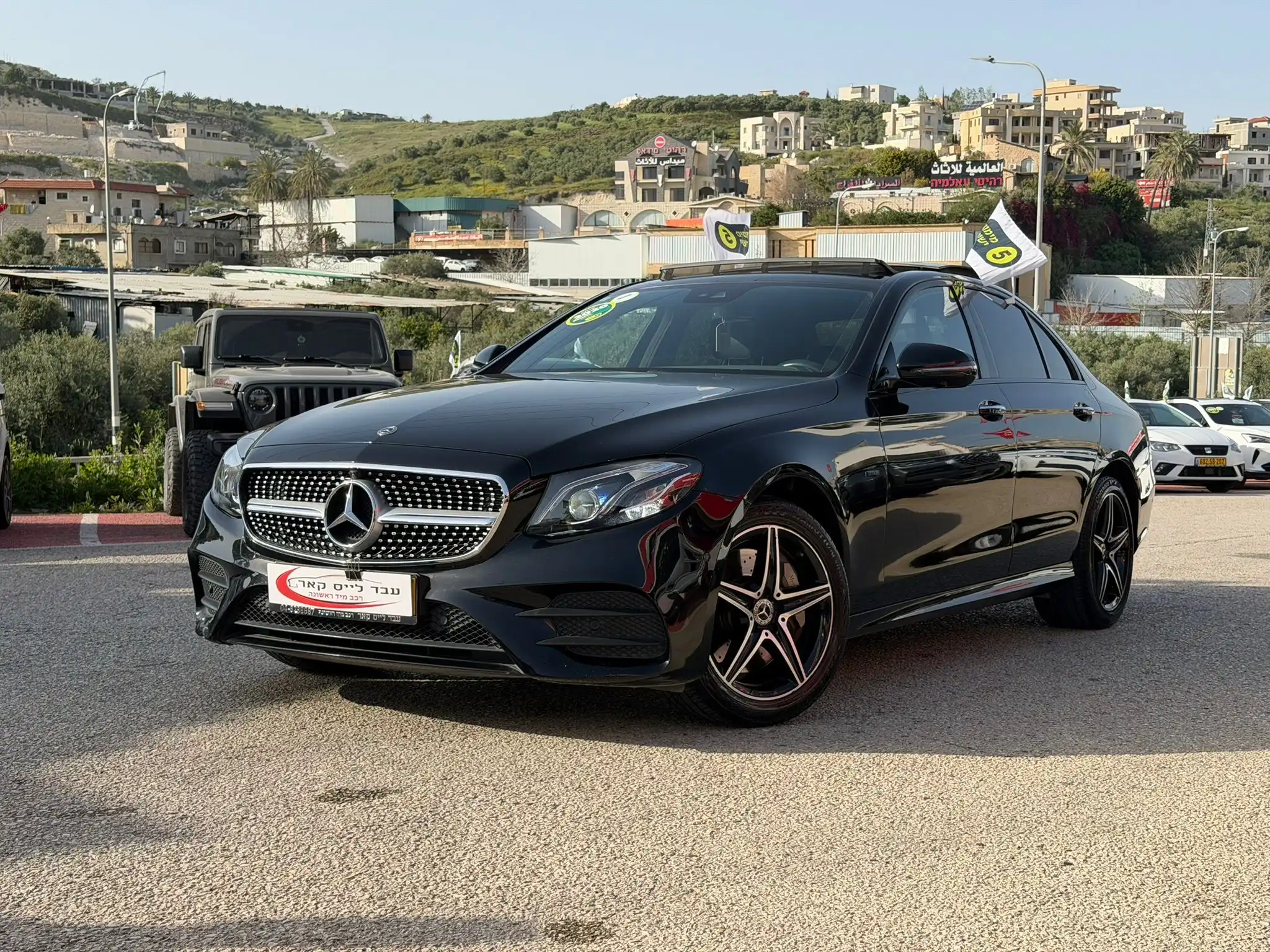 E300